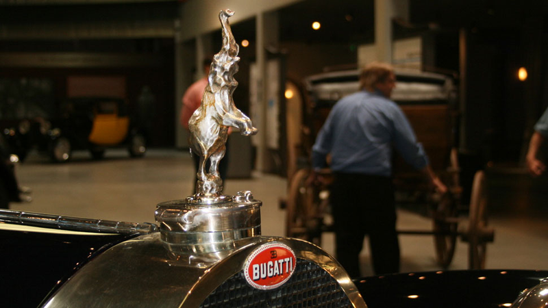 Illustration for article titled This Is The Most Amazing Exhibition Of Bugatti Cars And Artwork Ever